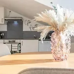 Stylish, Cozy And Natural Appartement