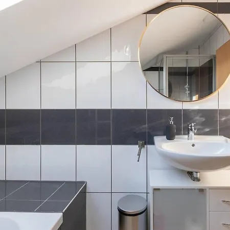 Stylish, Cozy And Natural Apartment Mendig